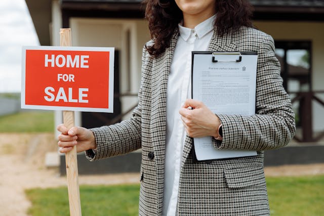 Predicting Buyer/Renter Behavior